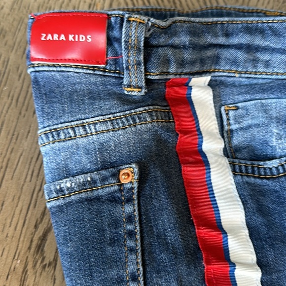 Zara size 8 jeans - Picture 5 of 5
